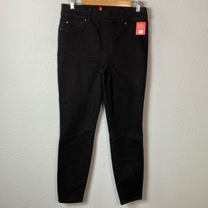 Nwot Spanx Black Ankle Skinny Jeans - image 1